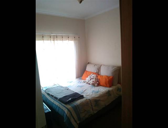 2 BEDROOM PROPERTY TO RENT IN VORNA VALLEY